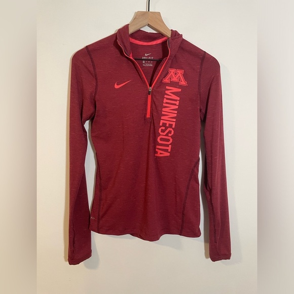 Nike 1/4 Zip Top Minnesota Golden Gophers Women's Size XS Maroon Dry Element EUC - Picture 1 of 10